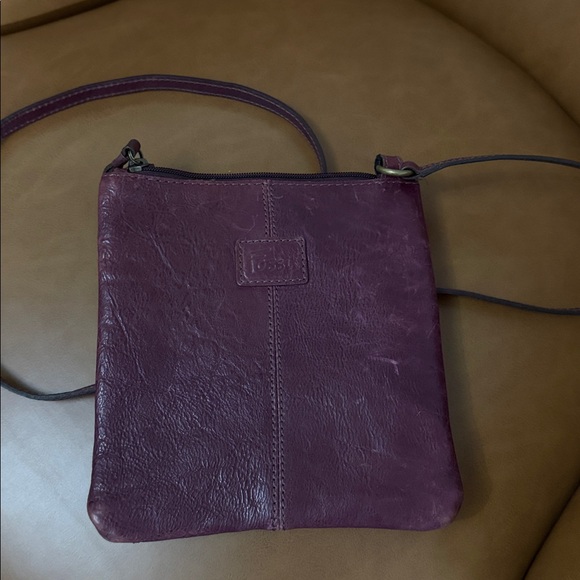 FOSSIL LEATHER VINTAGE CROSSBODY BAG BURGUNDY - Picture 1 of 5